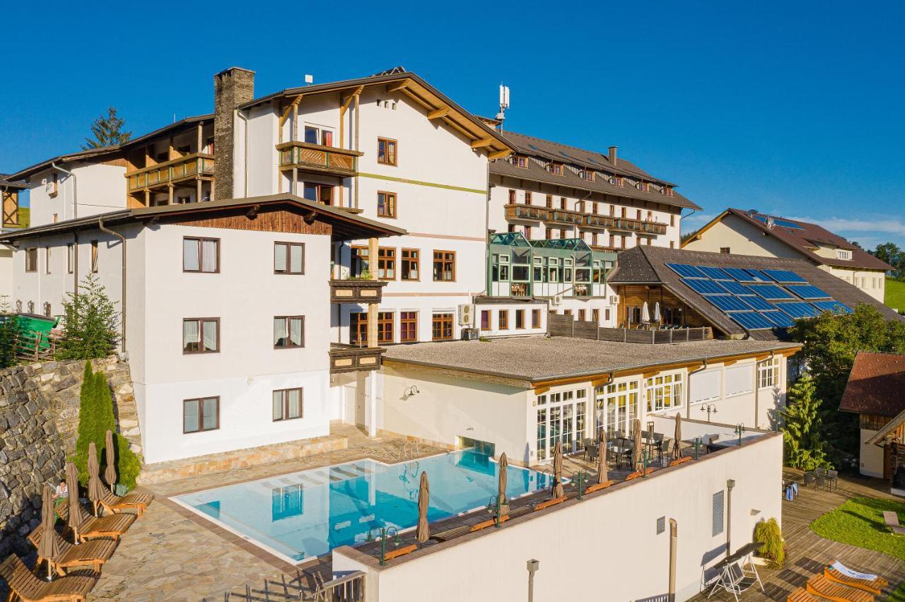 Hotel Moselebauer Bad Sankt Leonhard im Lavanttal Ngoại thất bức ảnh