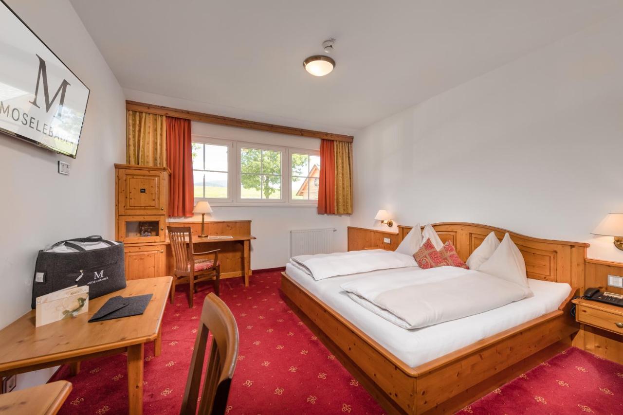 Hotel Moselebauer Bad Sankt Leonhard im Lavanttal Ngoại thất bức ảnh
